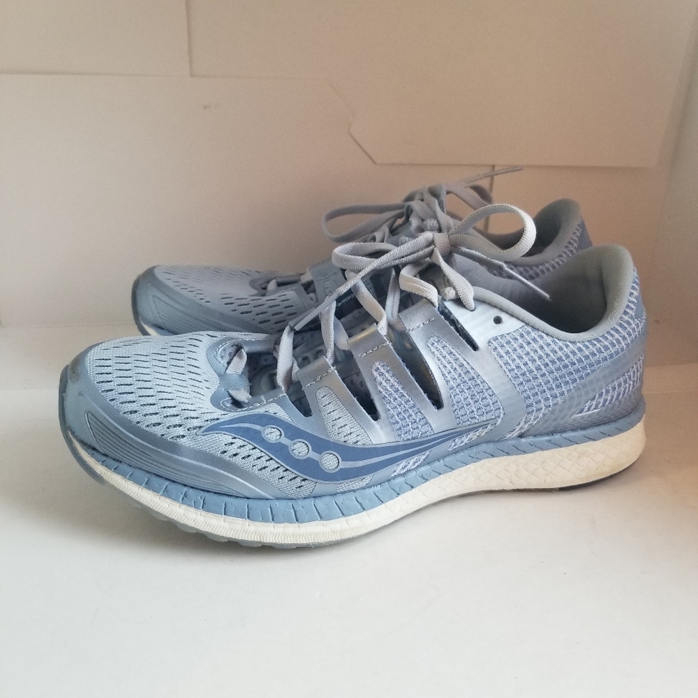 Saucony sz 9